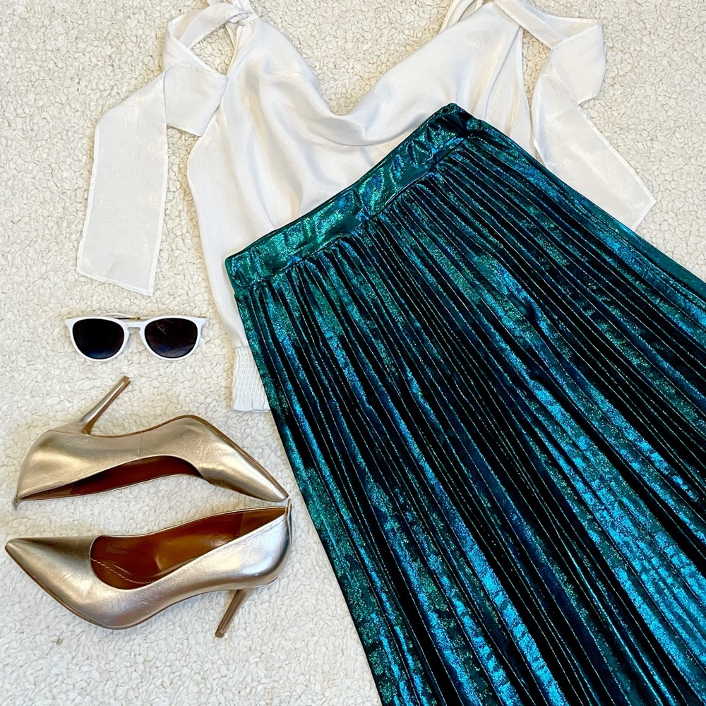Italian Metallic Pleated Skirt | S-M | Blue Teal